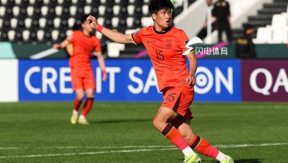 B体育登录入口-U23国足不败晋级淘汰赛 彭啸 37 次解围成后防铁闸