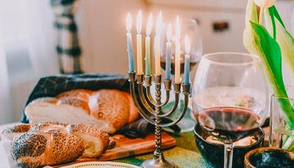 B体育官方网站-告别浩克！亚冠曾连续9场进球创历史 上港夺冠功臣